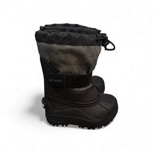 Columbia Little Kids' Powderbug Plus II Snow boots size 7c